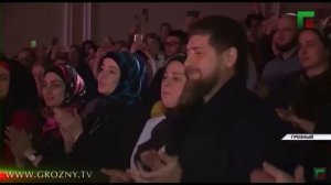 Айна Гетагазова песня Рамзану Кадырову