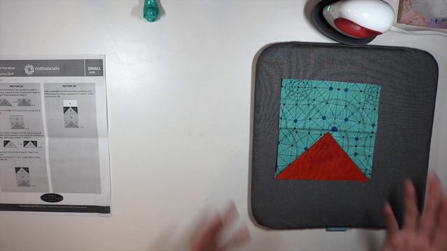 Name of the Rose Clue #2 From Cotton Cuts Puzzle Mystery Quilt смотреть онлайн