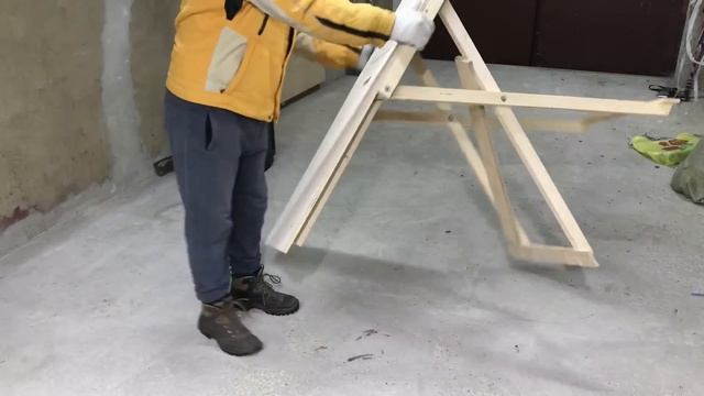 Как сделать распускной стол своими руками из ручной циркулярной пилы?! смотреть онлайн