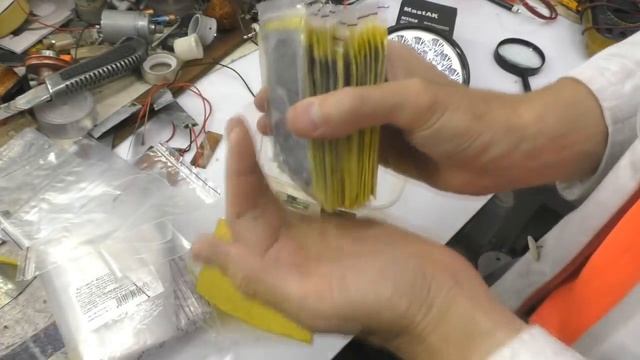 ЭЛЕКТРИЧЕСТВО ИЗ ВОДЫ ВЕЧНЫЙ ФОНАРИК ГАЛЬВАНИЧЕСКИЙ ТОПЛИВНЫЙ ЭЛЕМЕНТ ИГОРЬ БЕЛЕЦКИЙ смотреть онлайн