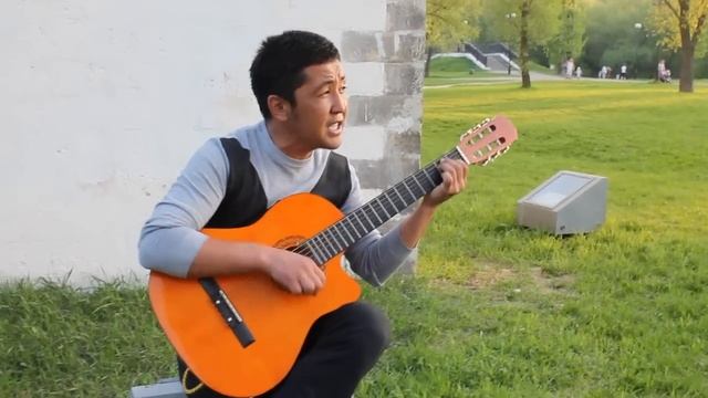 Кыргыз отжигает на гитаре. Небо над землёй. смотреть онлайн
