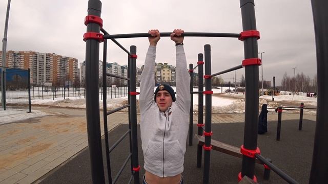 подтягивание на одной руке с нуля за месяц реально ? pull-ups on one hand. смотреть онлайн