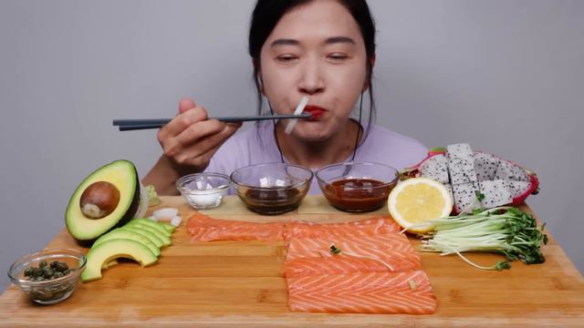 연어 아보카도 리얼사운드 먹방 ASMR Raw Salmon,Avocado MUKBANG EATING SOUNDS NO TALKING | NAJIN смотреть онлайн