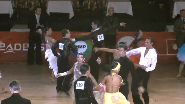 Лапинский Георгий, Скороварова Юлия Джайв смотреть онлайн