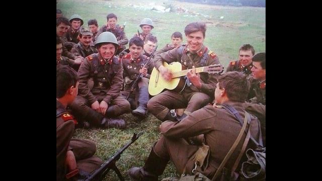 Где было лучше всего служить в советской армии и почему? смотреть онлайн