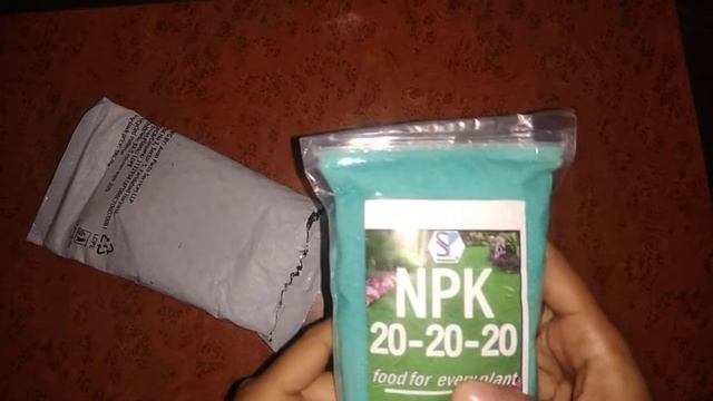 Plant Food Organic Fertilizer || NPK 20-20-20 || Sodium, Phasors & Potassium .