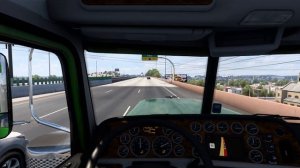 American Truck Simulator - Peterbilt 389 Transporting a Log Harvester