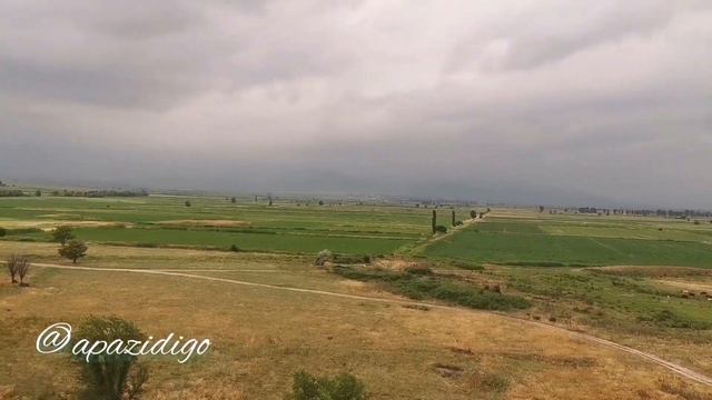 Иссык-куль. Горы и верблюды смотреть онлайн