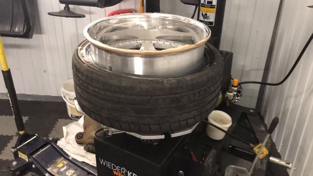 Как облажаться с крыльями и дисками на 200sx смотреть онлайн