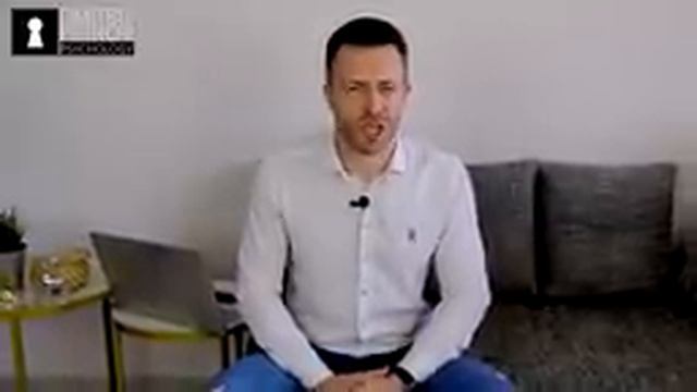 Хочешь привязать к себе человека? Брось его! Хитрый способ влюбить девушку в 10 раз быстрее смотреть онлайн