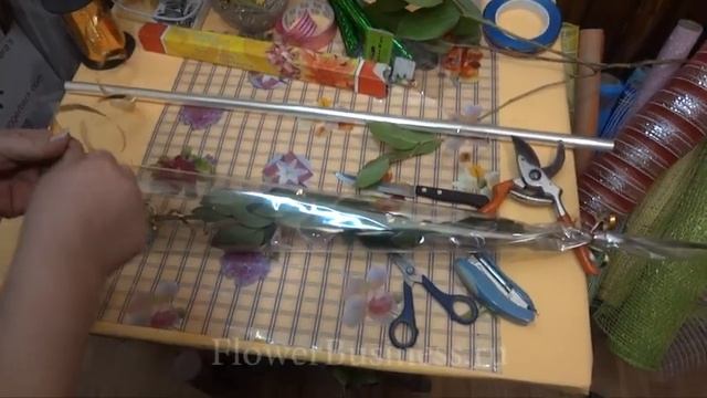 Букет Роза в целлофане смотреть онлайн