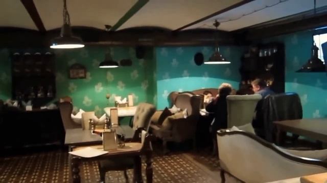 Vlog.Самый красивый магазин в мире! "Елисеевский" в Питере. смотреть онлайн