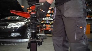How to change rear springs on FORD MONDEO MK3 Saloon [TUTORIAL AUTODOC]