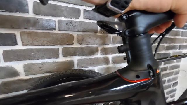 Pojedynek! Kellys vs Specialized - Soot50 vs Diverge смотреть онлайн