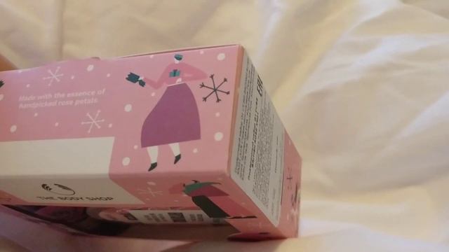 VLOG: 3 дня в Москве ✨ новогоднее настроение 🎄 индийский ресторан Тхали 🥥 смотреть онлайн