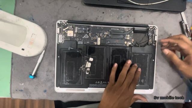 MacBook A1466 Charging Port Replacement