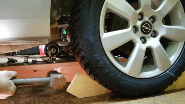 Замена задних сайлентблоков на Opel Astra подробно. смотреть онлайн