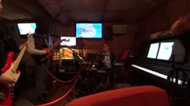 SONY HDR-MV1 DEMO - Rock 'n' Roll - / Guitar / Bass / Drums смотреть онлайн