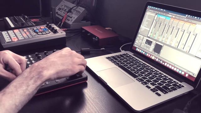 Old School House Music /// Ableton Live, Akai Midimix, SP-404sx смотреть онлайн