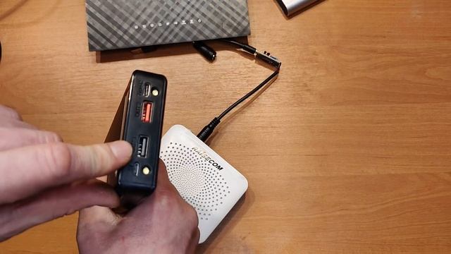 USB-DC кабель для роутера на основі MT3608 своїми руками. Інтернет без світла. смотреть онлайн