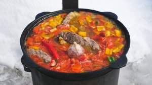 Самый вкусный восточный суп в казане на костре.