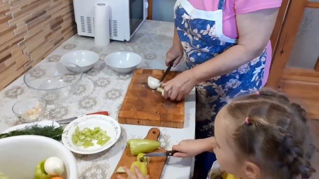 Готовим вкусное рагу. Все овощи из своего огорода. смотреть онлайн