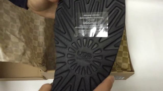 Как купить оригинальные мужские угги мини кожаные UGG Australia? (обзор) смотреть онлайн