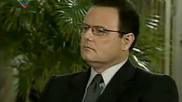 Chávez Entrevistado por Varios Periodistas desde Miraflores el 26 11 2007 Parte 1 2 смотреть онлайн