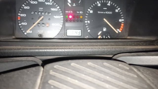Volkswagen Golf 2 1,8l 1989 cold start -13°C смотреть онлайн