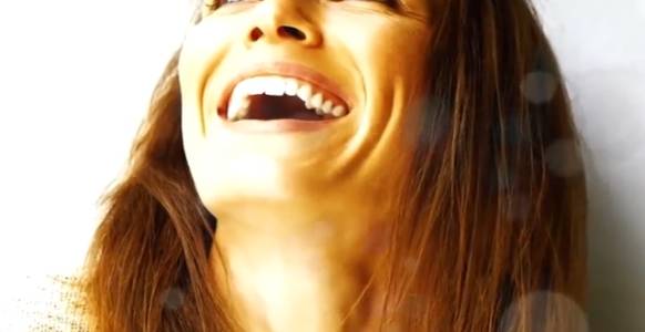 “Я достоин быть первым” приговаривал он, но тут на пороге появился жених девушки… | (Част 2)