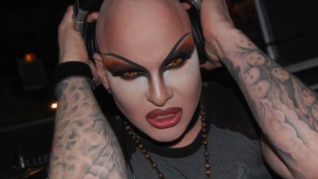 La Puta Nota NINA FLOWERS 11.27.16 смотреть онлайн