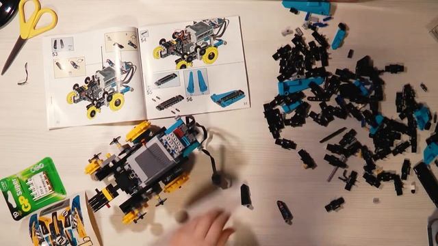 Обзор конструктора Lari 11298 - Скоростной вездеход. Аналог Lego 42095