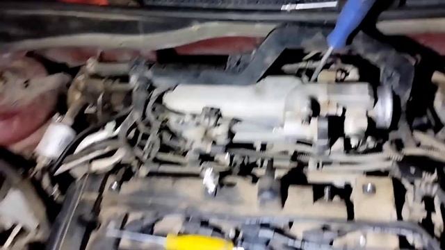 Как снять форсунки на HYUNDAI Accent хундай акцент.