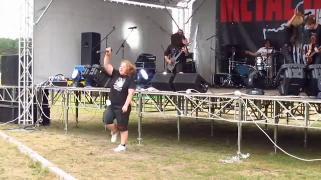 Nakka - Баба из запчастей@ Metalcrowd 2013 смотреть онлайн