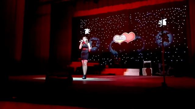 Ленулька исполняет очень нежную песню ко Дню Святого Валентина "Christina Aguilera - Hurt" смотреть онлайн