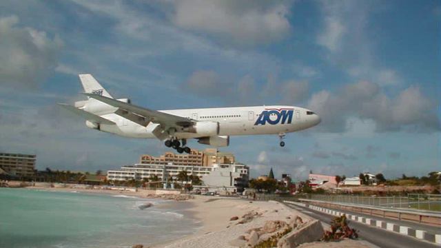 Princess Juliana Airport - St Maarten смотреть онлайн