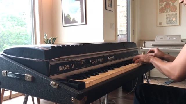 Awesome Vintage Rhodes MkII Stage 73 electric piano! смотреть онлайн