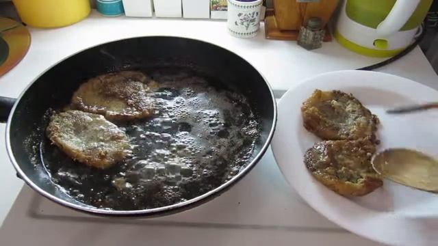 ОТБИВНЫЕ ИЗ СВИНИНЫ, КАРТОШКА "ФРИ". КАК ПРИГОТОВИТЬ ОТБИВНЫЕ ИЗ СВИНИНЫ смотреть онлайн