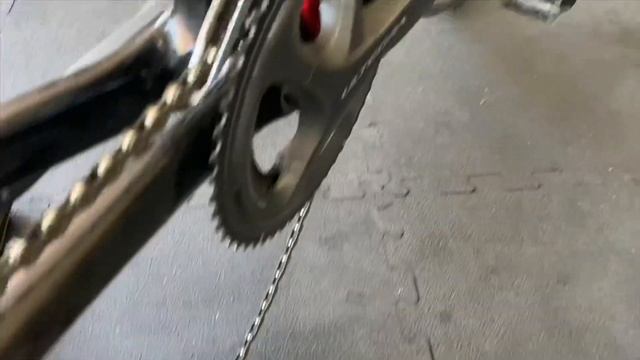 Como montar la bicicleta a rodillo Tacx Flux S Smart смотреть онлайн