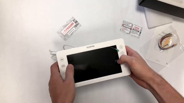 Видеообзор на видеодомофон Falcon Eye Orion смотреть онлайн