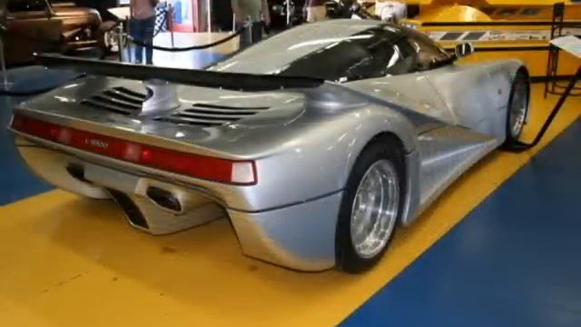 Mercedes Benz Lotec C1000 смотреть онлайн