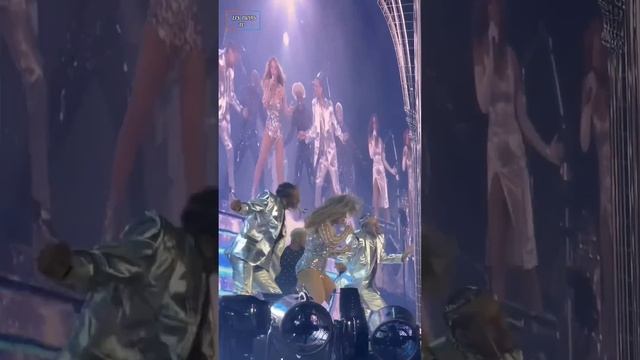 Les Twins x Beyonce - France | Renaissance World Tour 2023 смотреть онлайн