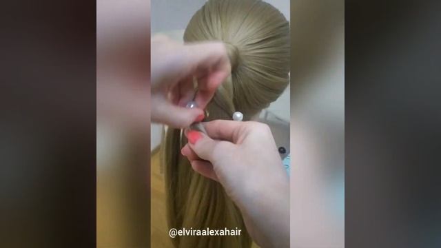 Коса без плетения, причёска с бусинами. Красивый хост смотреть онлайн