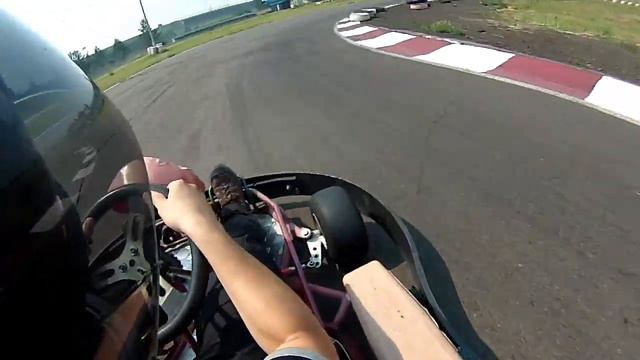 Братск картодром Ангара karting Bratsk часть 1 смотреть онлайн