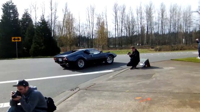 FORD GT40 MKIV LOUD accelaration+ De Tomaso Pantera accelarate смотреть онлайн