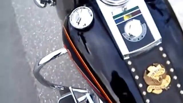 Harley Davidson Heritage Softail FLSTC 1993 SOUND смотреть онлайн