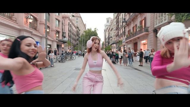 [KPOP IN PUBLIC] (G)-IDLE ((여자)아이들) - QUEENCARD | Dance Cover by Haelium Nation смотреть онлайн