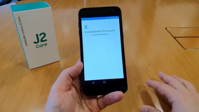 Unboxing (Desempaquetado) Samsung Galaxy J2 CORE Android Go Edition смотреть онлайн