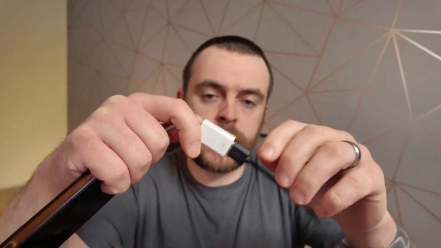 CONNECT any USB MICROPHONE to your IPhone смотреть онлайн