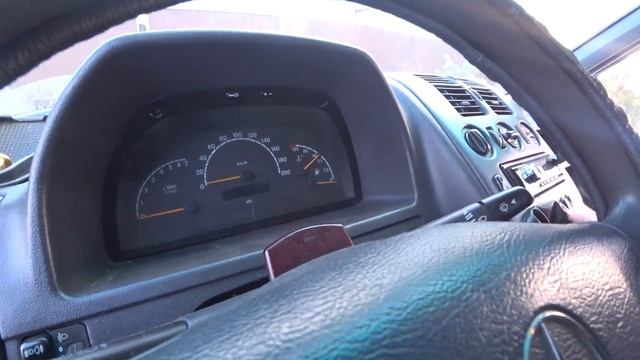 MERCEDES VITO ОРИГИНАЛЬНЫЙ ГРУЗОПАССАЖИР ИЛИ ПРОСТО ЗЕЛЕНЫЙ КРОКОДИЛ | СОСТОЯНИЕ ОГОНЬ ДЛЯ СВОИХ ЛЕ смотреть онлайн